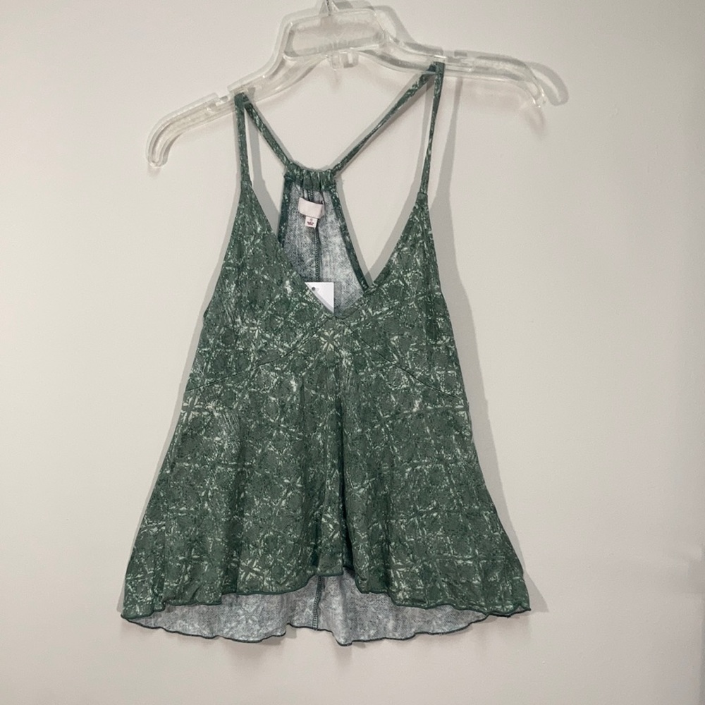 3/$15 So skinny strap tank green print soft boho casual sleeveless top S jr